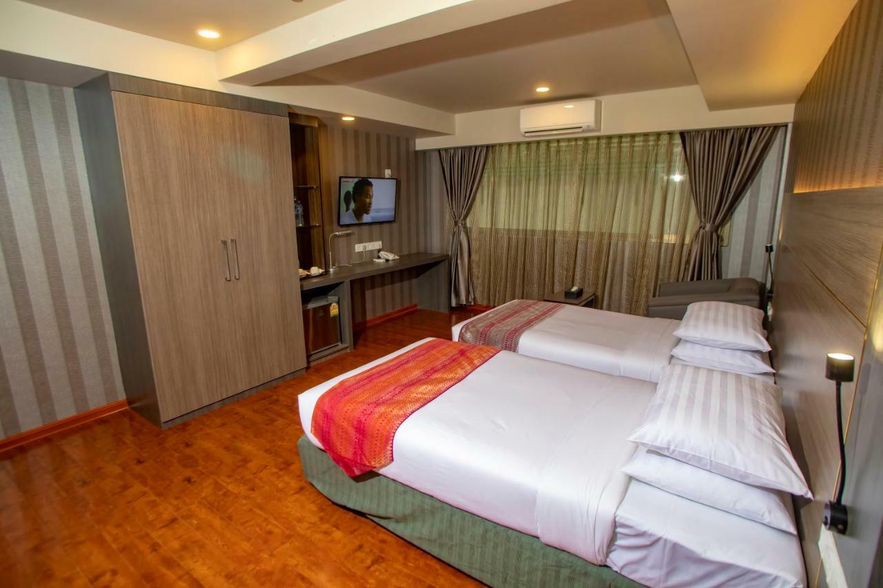 יאנגון Prestige Residences At Golden Valley By Grand United Hospitality מראה חיצוני תמונה