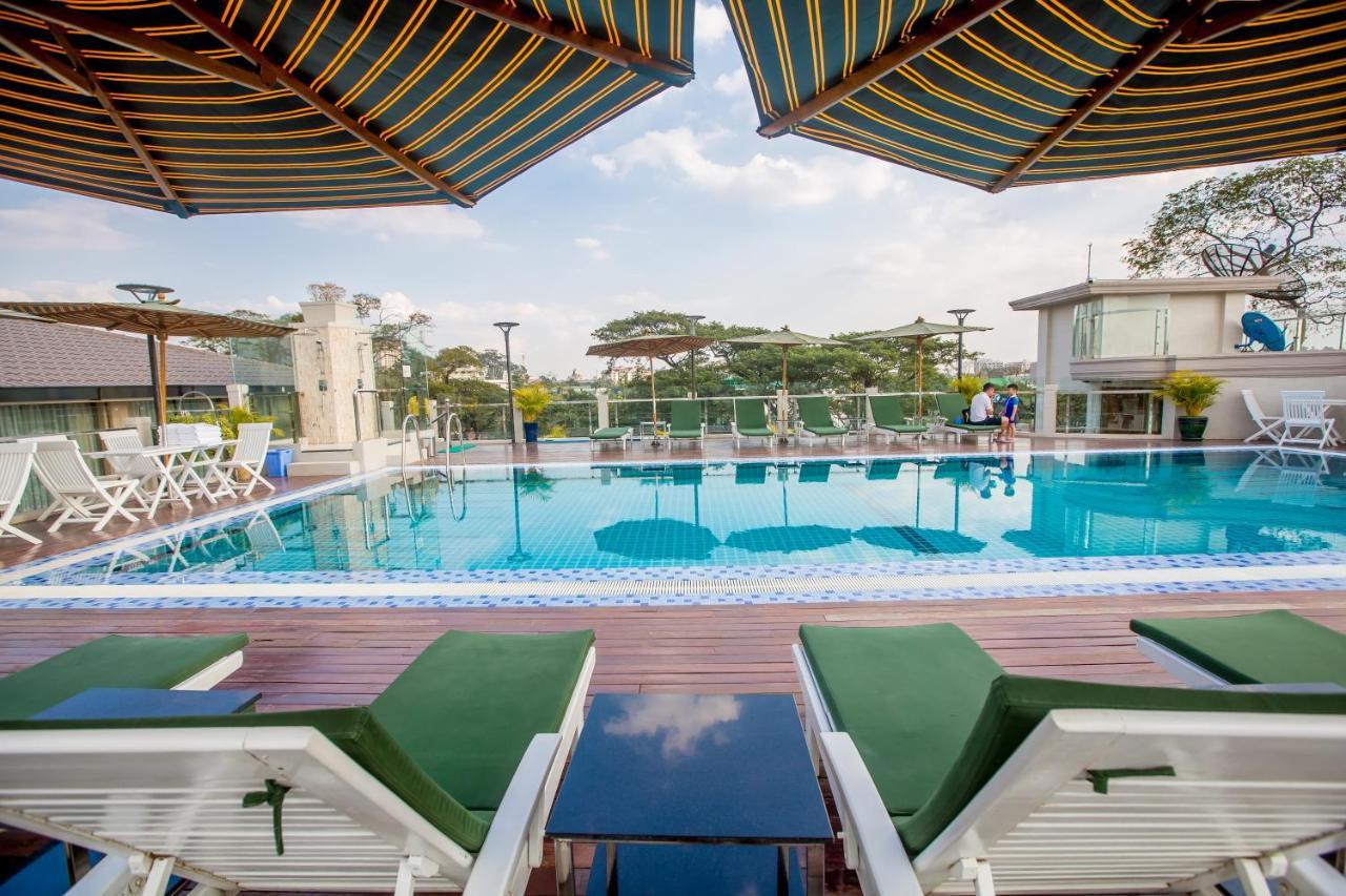 יאנגון Prestige Residences At Golden Valley By Grand United Hospitality מראה חיצוני תמונה